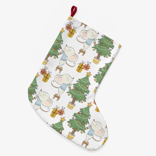 Muis die kerstboom decorreert grote kerstsok (Voorkant (Hangend))