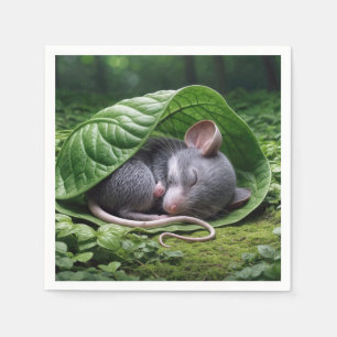 Muis die slaapt in een groen blad servet