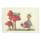 Muis die slaapt op een Toadstool, meisje met papav Kussensloop (Voorkant)