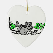 Muis die speelt in shamrocks keramisch ornament (Rechts)
