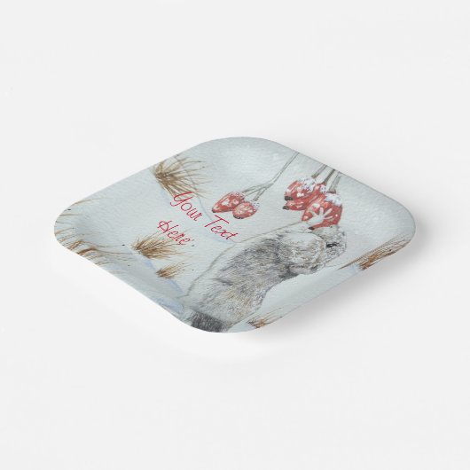 Muis en rode bessen sneeuwscène papieren bordje (Gebogen)