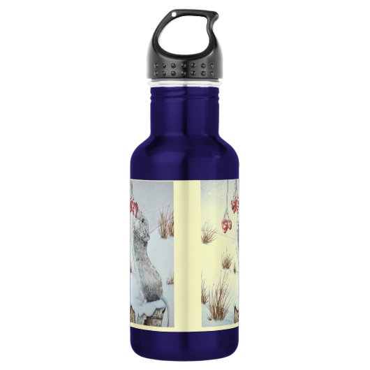 Muis en rode bessen sneeuwscène waterfles (Voorkant)