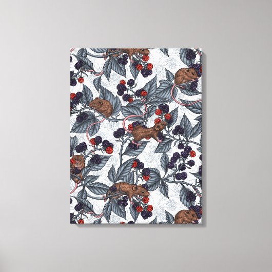 Muis en zwarte bessen op wit canvas afdruk (Voorkant)