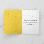 Muis in een regenachtige Daffodil tuin Kaart (Binnen)