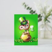 Muis in pot met goudhoudende pint van groen bier briefkaart (Staand voorkant)