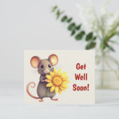 Muis met de Gele Bloem Schattig Beterschap Briefkaart (Staand voorkant)