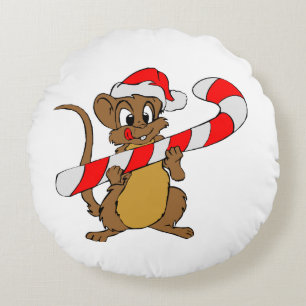 Muis met een kerstsnoepje rond kussen