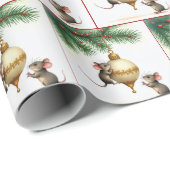 Muis met gouden kerstornament cadeaupapier (Rol Hoek)