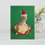 Muis met het pet van de Kerstman met kaas Feestdagenkaart (Staand voorkant)