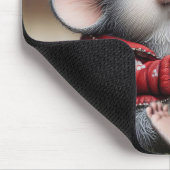 Muis met paardenbloem muismat (Hoek)