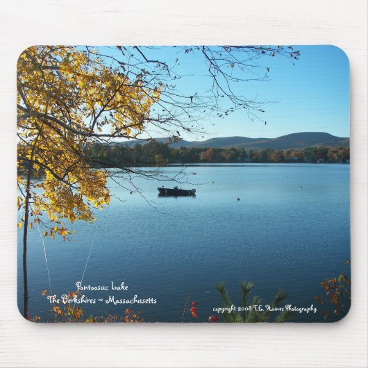 Muismat Pontoosuc Lake ~ Berkshires (Voorkant)