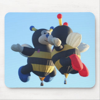 Muismat zoende bijen