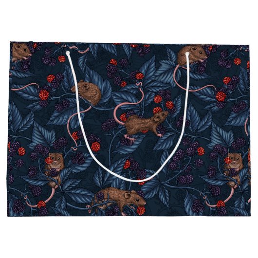 Muizen en bramen op de marine groot cadeauzakje (Achterkant)