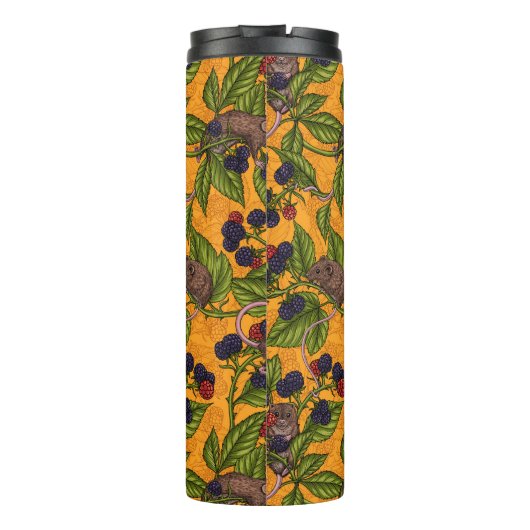 Muizen en bramen op geel thermosbeker (Achterkant)