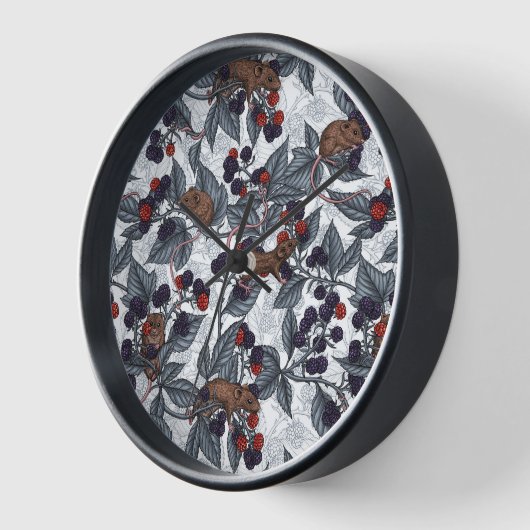 Muizen en bramen op wit (Hoek)