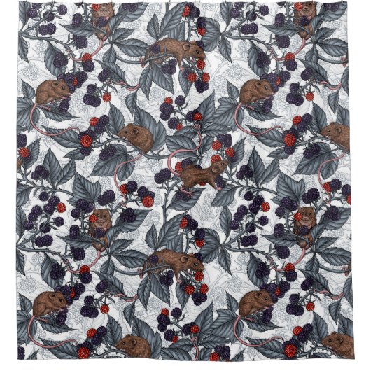 Muizen en bramen op wit douchegordijn (Voorkant)