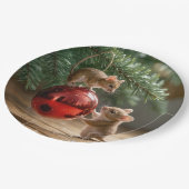 Muizen op een rood kerstornament papieren bordje (Gekanteld)