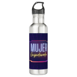mujer empoderada waterfles 