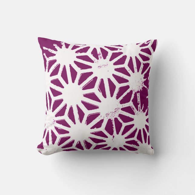 Mulberry en wit geometrisch patroon kussen (Voorkant)