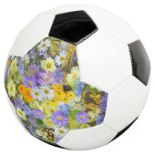 MULITCOLORED FLORAL ACHGROUND PATROON VOETBAL (Drie kwart)