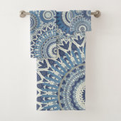 Multi Blauwe Boho Mandalas Bad Handdoek (Insitu)