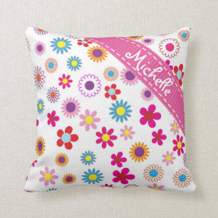 Multi Color Floral Custom Name Girly Pattern Kussen