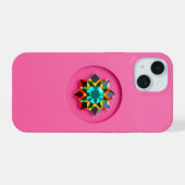 Multi Kleur Kristal Motief op Roze iPhone 15 Case (Achterkant horizontaal)