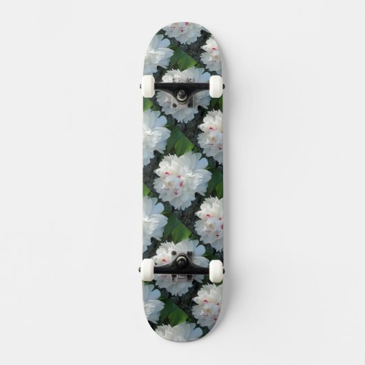 Multi-Precious Peony Skateboard (Voorkant)