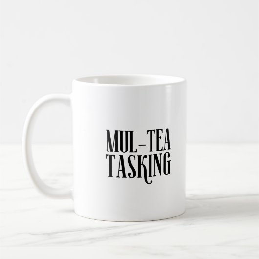 Multi-tea Tasking Typografie Humor Modern Koffiemok (Links)