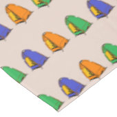 Multicolor kampeertenten tafelkleed (Gekanteld)