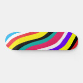Multicolor Psychedelic Wavy Stripes Persoonlijk Skateboard (Horizontaal)