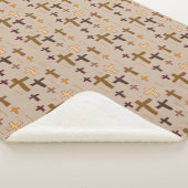Multicolored Christian Crosses on Beige Sherpa Deken (3/4)