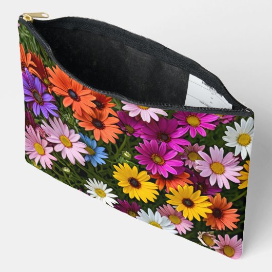 Multicolored Daisy Flowers Pouch Etui (Open)