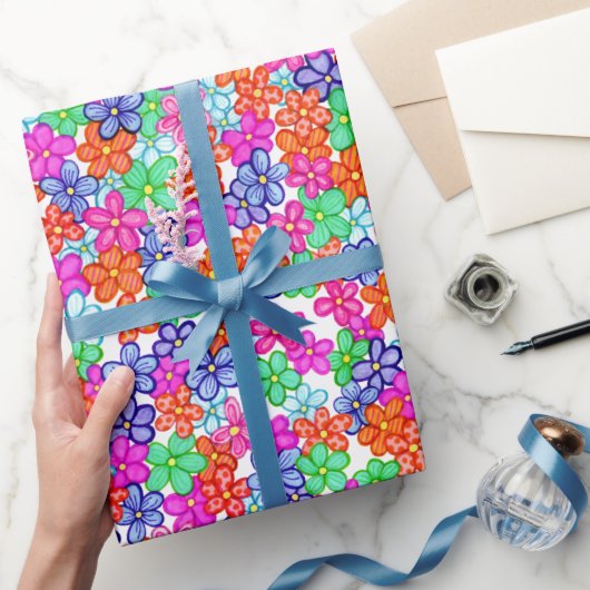 Multicolored Flowers Floral Illustration Pattern Cadeaupapier (Geschenken)