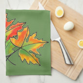 Multicolored Maple Leaves Theedoek (Quarter Fold)