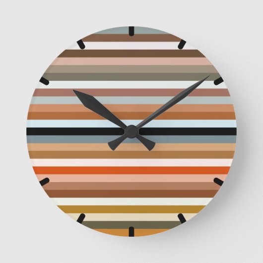 Multicolored Striped Pattern Ronde Klok (Voorkant)