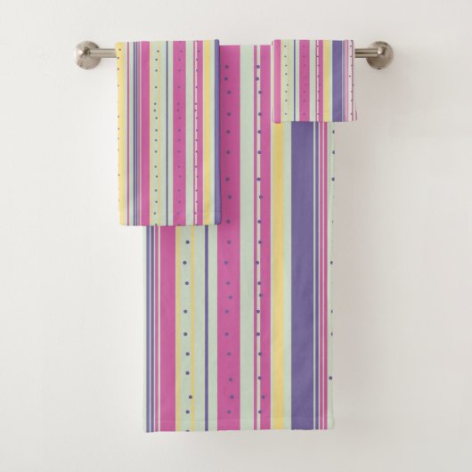 Multicolorstaven in roze paars geel groen bad handdoek (Insitu)