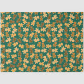 Multicultural Gingerbread Man Pattern on Green Tissuepapier (Voorkant)