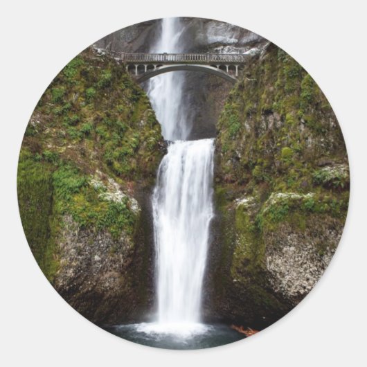 Multnomah Falls in the Columbia Gorge Ronde Sticker (Voorkant)