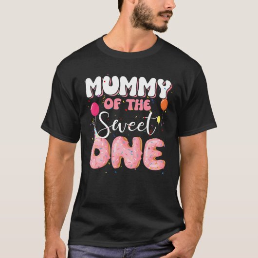 Mummy of the Birthday One Doughnut 1St familie B-D T-shirt (Voorkant)