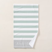 Munt en Grijze Strepen Monogram | Bewerkbare kleur Bad Handdoek (Handdoek)