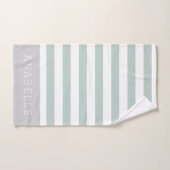 Munt en Grijze Strepen Monogram | Bewerkbare kleur Bad Handdoek (Handdoek)