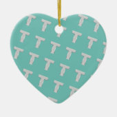 Munt en Roze Zilveren Letter T Keramisch Ornament (Voorkant)