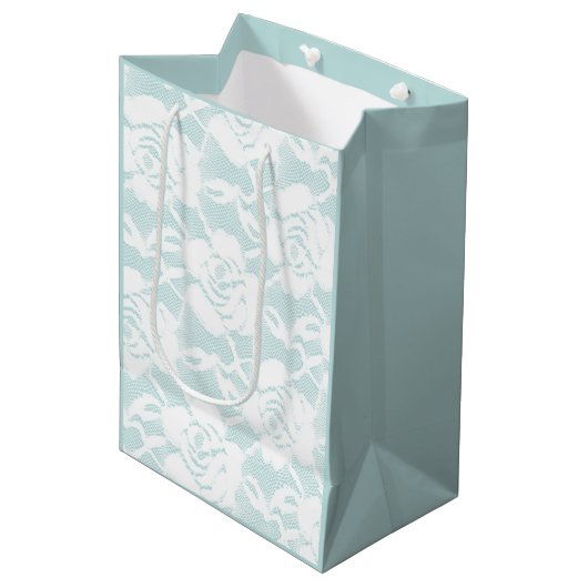 Munt en witte kant rozen floral medium cadeauzakje (Voorkant Gekanteld)