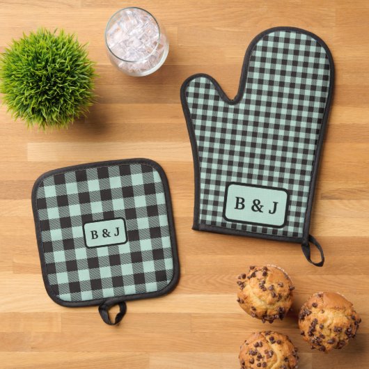 Munt & Zwart Buffel Plaid Monogram Initialen | Ovenwant & Pannenlap Set (Top down)