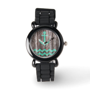 Muntanker op oud hout horloge
