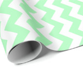 Muntgroen en wit chevronpatroon cadeaupapier (Rol Hoek)