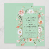 Muntgroene en perzik bloemige trouwuitnodiging kaart (Voorkant / Achterkant)