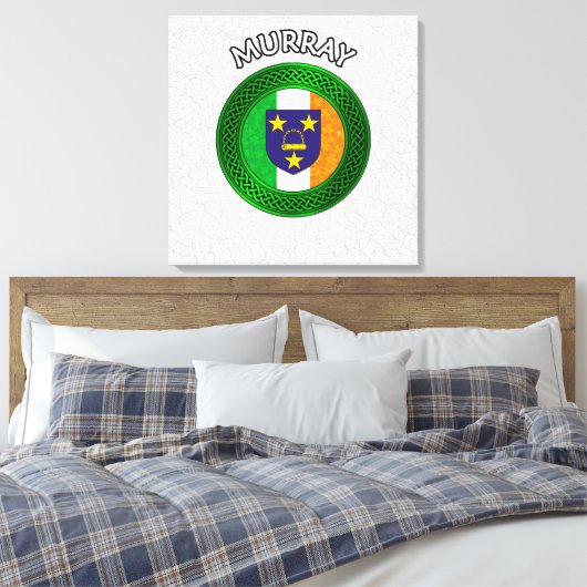Murray Crest en Celtic Knot op Shamrock Canvas Pri (Insitu (Slaapkamer))