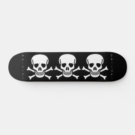 Musashi Design Triple Skull Persoonlijk Skateboard (Horizontaal)